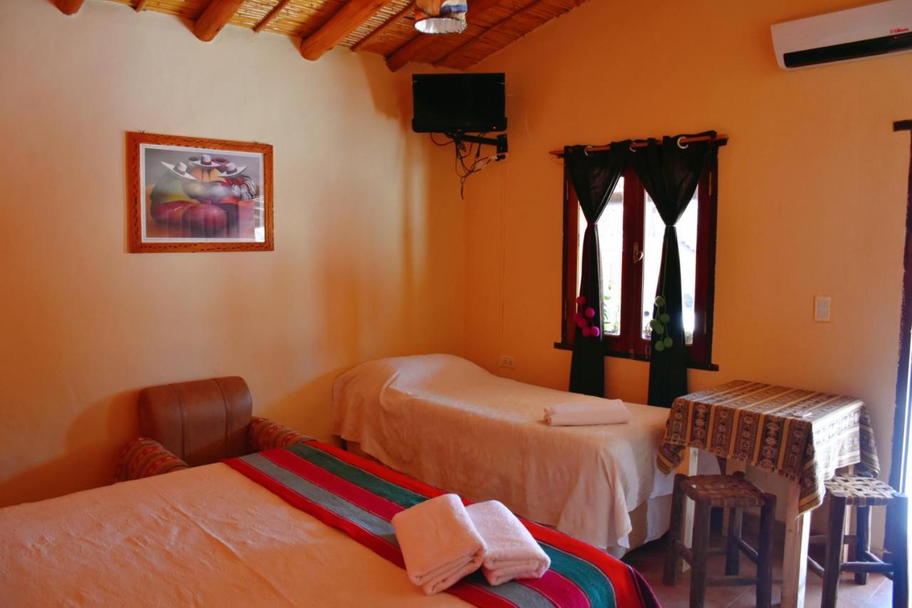 Hostal Paseo De Los Colorados Purmamarca Exterior photo