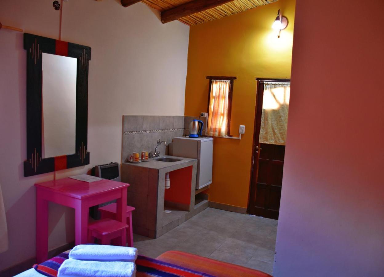 Hostal Paseo De Los Colorados Purmamarca Exterior photo